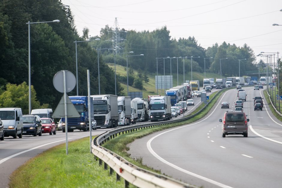 Automobilių spūstys Kaune: piko dar nepasiekėme?