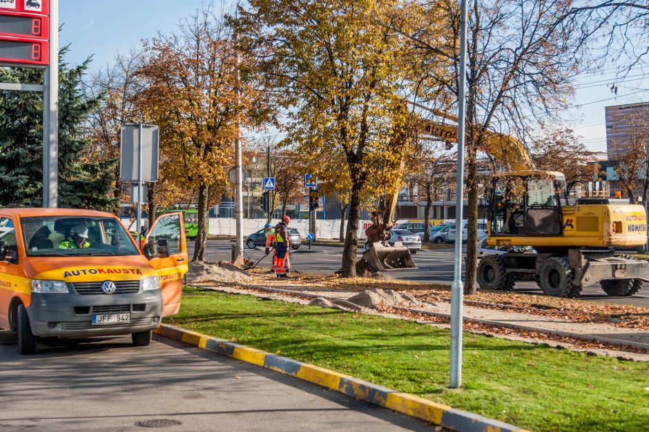 Kaune vieni darbai dar nebaigti, o jau braižomi nauji