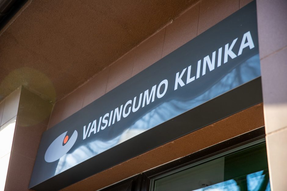 „Vaisingumo klinikos“ skandalas: prašoma suimti tik vieną iš devynių sulaikytų įtariamųjų