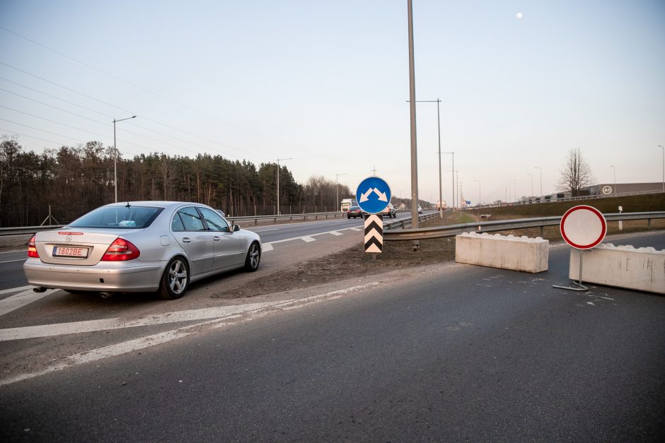 Kaunas vėl užsidaro: vienur jau atsirado blokai, kitur veiks mobilūs postai