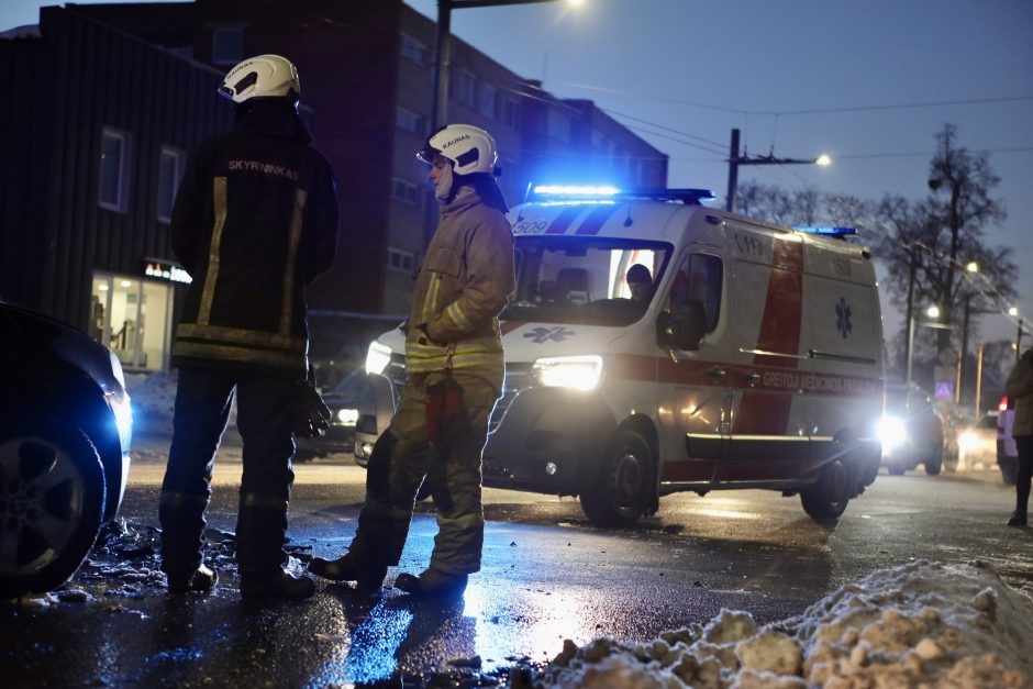 Praradus sąmonę – kaktomuša Šančiuose: prieš gelbėjant užsienietį, teko tramdyti jo šunį