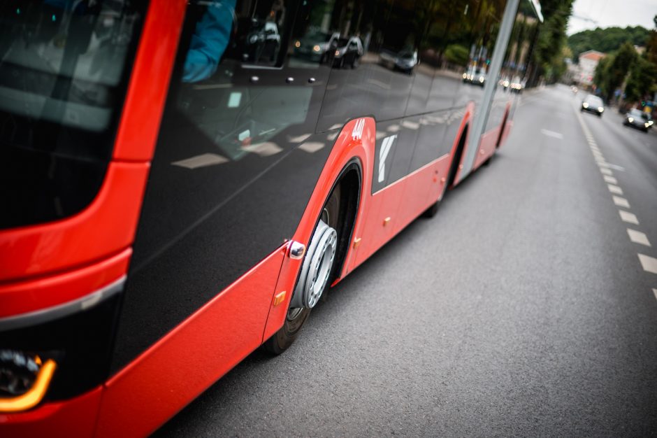 Artėjant Visų Šventųjų dienai ir Vėlinėms, mieste didinami viešojo transporto pajėgumai