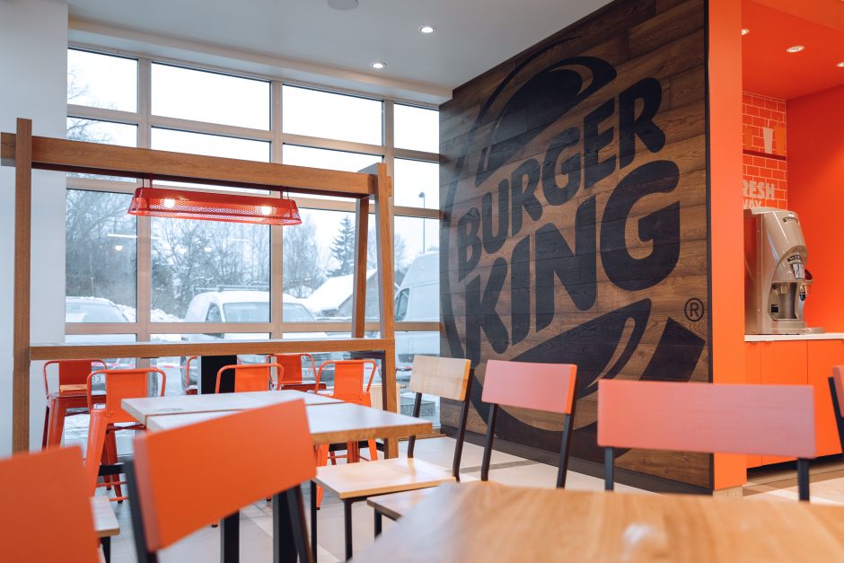 Kaune atidarytas didžiausias Lietuvoje „Burger King“ restoranas