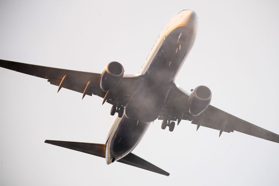 Minskas kviečiasi Vakarų aviacijos administracijų atstovus tirti „Ryanair“ lėktuvo incidento