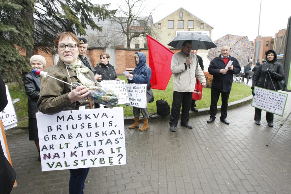 Klaipėdos apygardos teisme – antivalstybine veikla kaltinamų vyrų byla