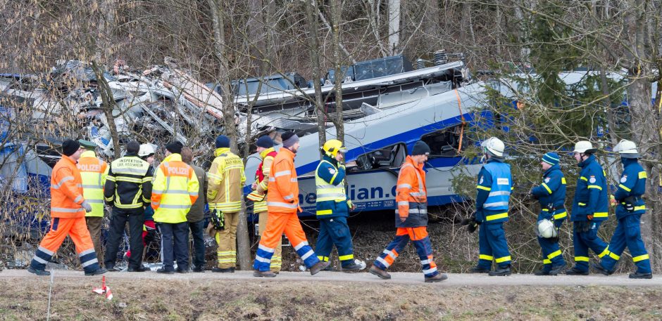 Traukinių susidūrimą Vokietijoje nulėmė žmogaus klaida