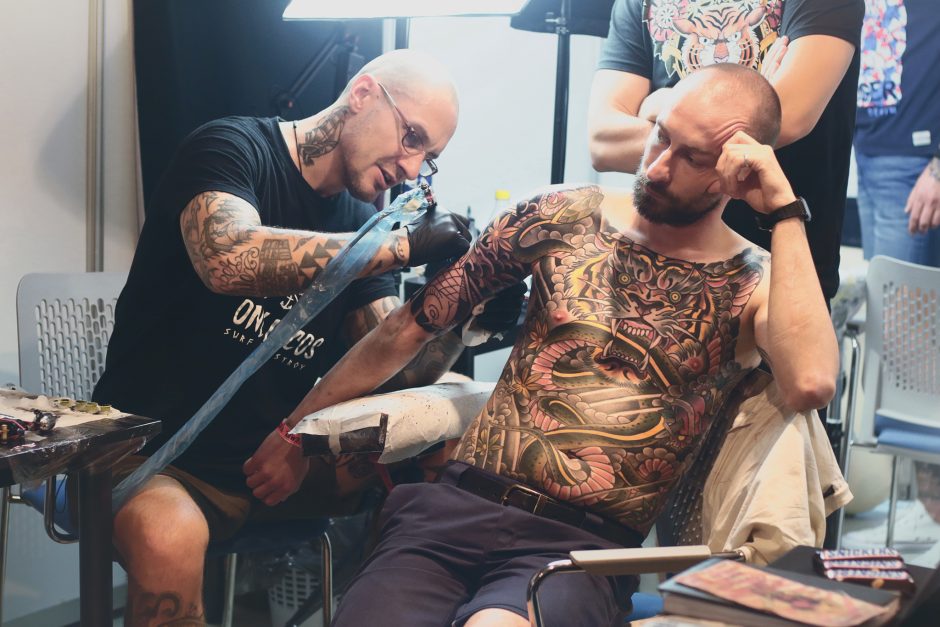 Kaune Didziausias Baltijos Salyse Tatuiruocių Meno Festivalis Kaunodiena Lt