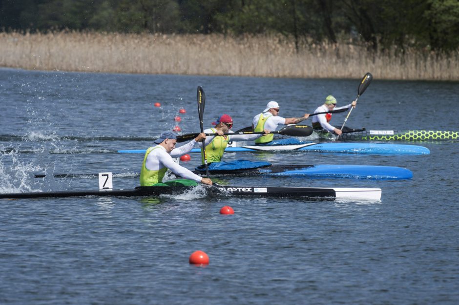 Sezoną pradeda Lietuvos baidarių ir kanojų irkluotojai