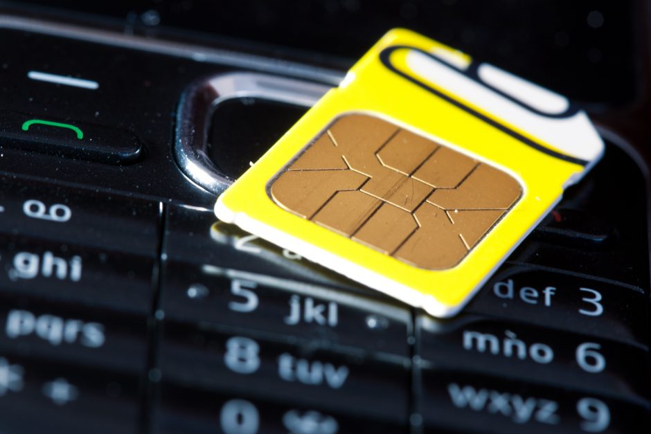 SIM kortelių registravimo poveikį kainoms operatoriai vertina skirtingai