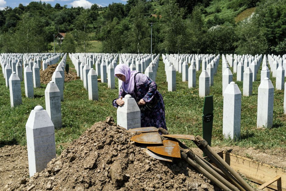 20 metų po genocido Srebrenicoje: politikams vis dar trūksta valios nubausti?