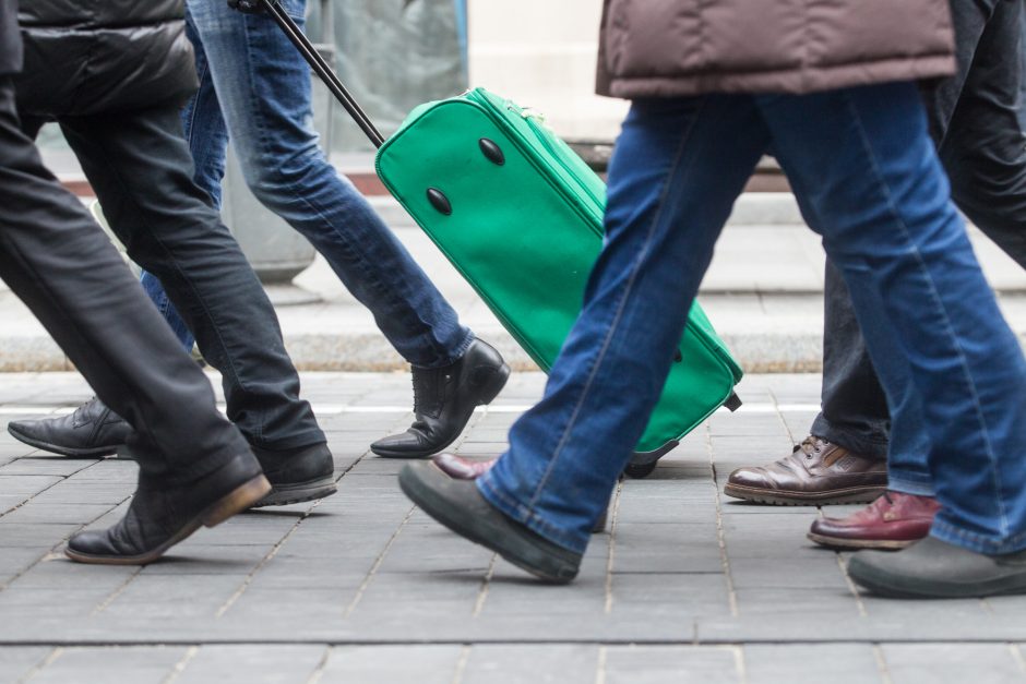 Ketvirtoji emigracijos banga: kas vis dar skatina bėgti iš Lietuvos?