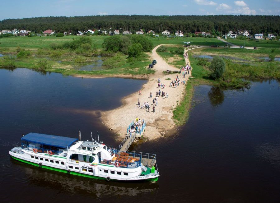 „Tolstojus“ vėl plukdys vaizdingu maršrutu nuo Kauno iki Kulautuvos