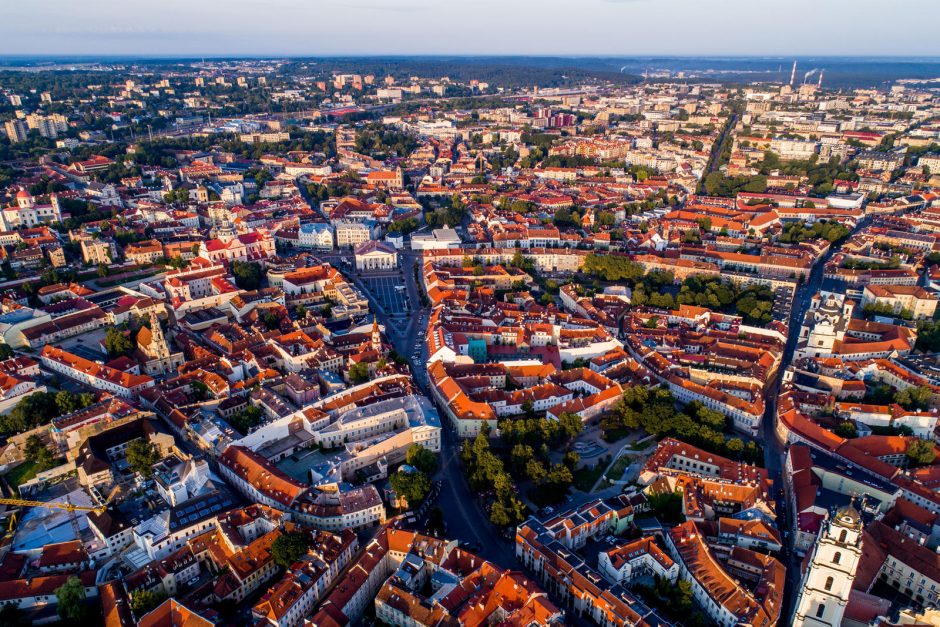 „Citus“ ekspertai: liepą Vilniuje NT rinka nenusiteikusi atostogauti