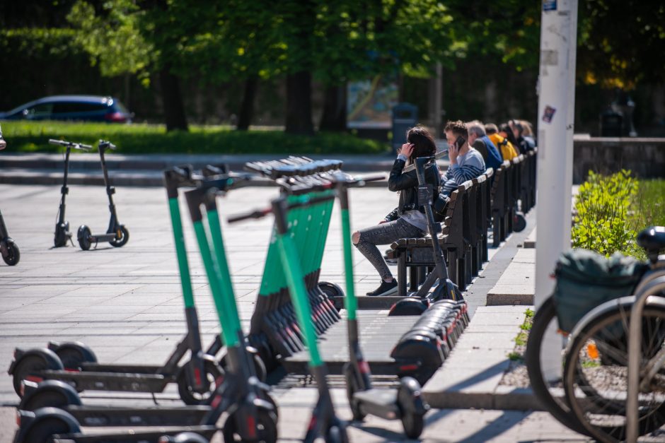 Saugesnis važiavimas paspirtuku: kokie pakeitimai siūlomi?