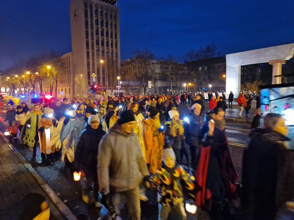 Šv. Martyno žiburiai nušvietė Klaipėdos senamiestį