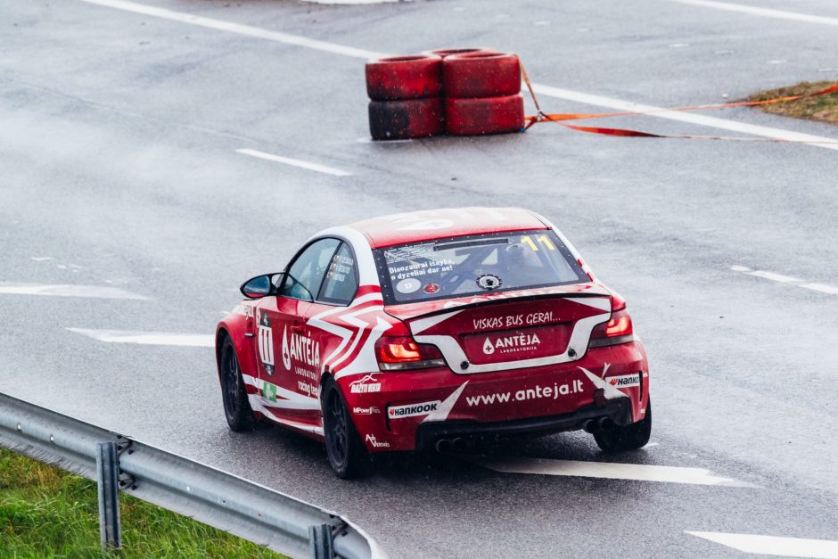 „1000 km lenktynės“ jau laukia paraiškų į jubiliejinį automobilių sporto festivalį