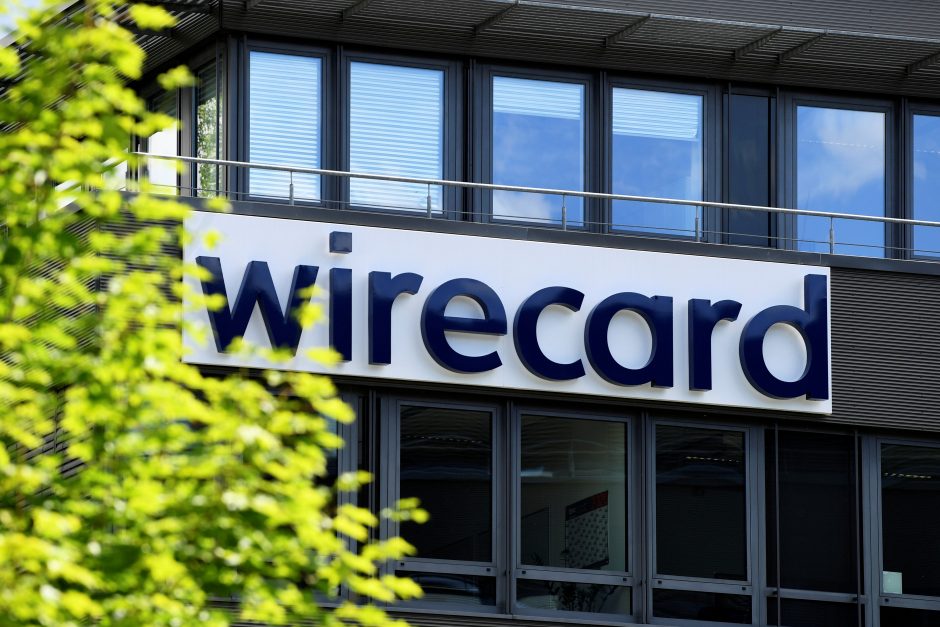 Virš „Wirecard“ griuvėsių – parako tvaikas