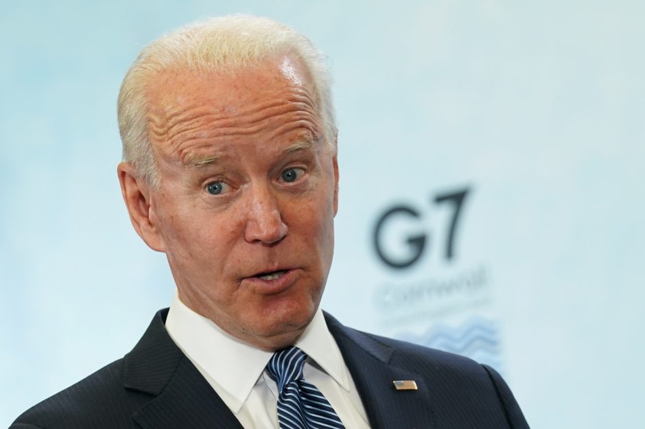 J. Bidenas išreiškė JAV paramą G7