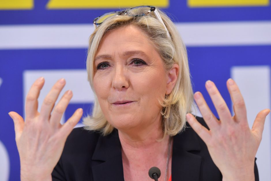 M. Le Pen ieško paramos Lenkijoje ir Vengrijoje