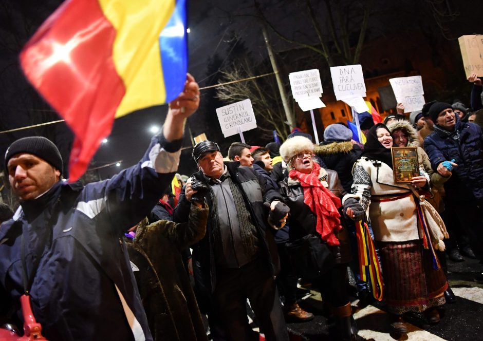 Buvusi Rumunijos ministrė apie įvykius šalyje: protestuotojai teisūs