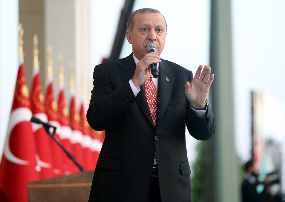Metai po nepavykusio perversmo: kas pasikeitė Turkijoje?