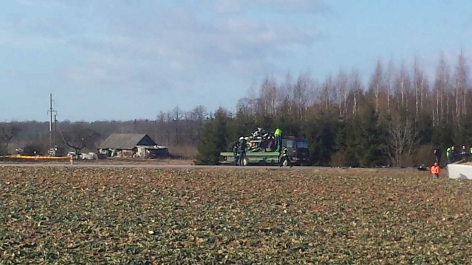 Per lengvojo ir krovininio automobilio avariją žuvo du žmonės