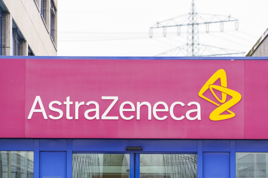 ES planuoja inicijuoti ginčo su „AstraZeneca“ sprendimo procesą