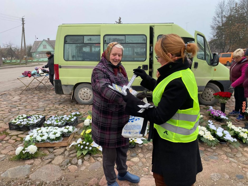 Eismo dalyvius kvietė gerbti vieniems kitus