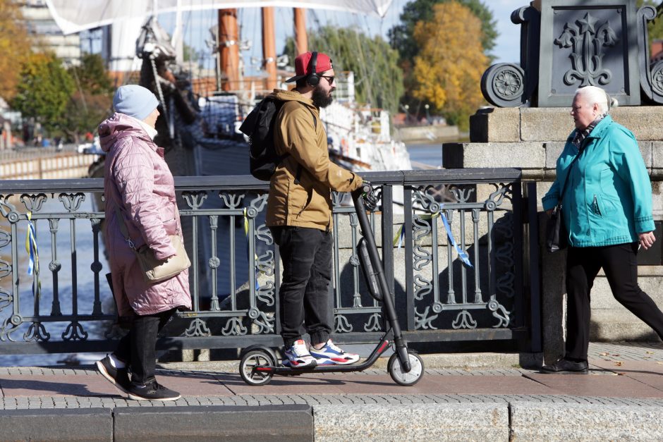 Netyla diskusijos dėl elektrinių paspirtukų: žada dar daugiau suvaržymų