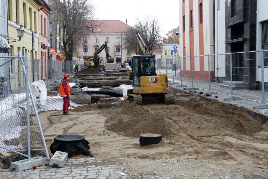 Vairuotojai: kaip išvažiuoti iš senamiesčio?