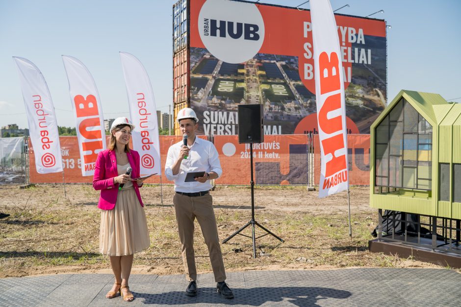 Verslo miestelio „Urban HUB“ statybų pradžią paskelbė įkurdinta bičių bendruomenė