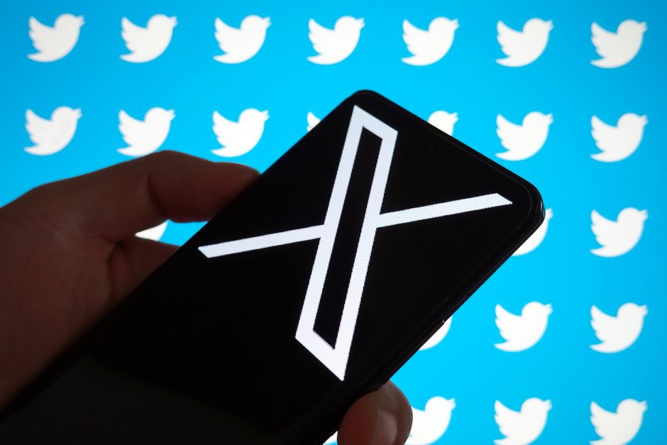 „Twitter“ pristatė naują logotipą