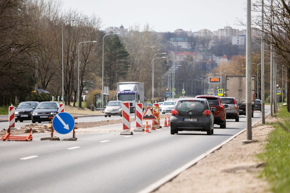 G. Nausėda pasirašė kelių finansavimo pataisas