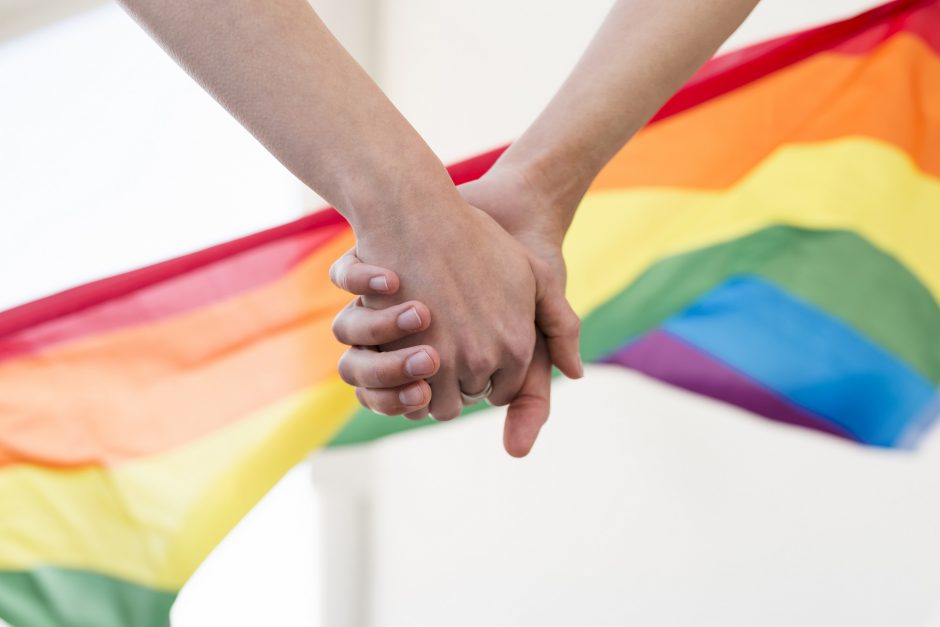 Už neapykantos kurstymą prieš homoseksualius asmenis skirtas areštas