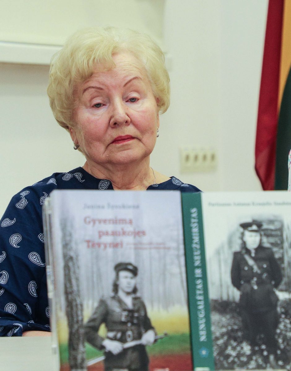 A. Kraujalio-Siaubūno sesuo: jis gyveno okupuotoje Lietuvoje, bet buvo laisvas
