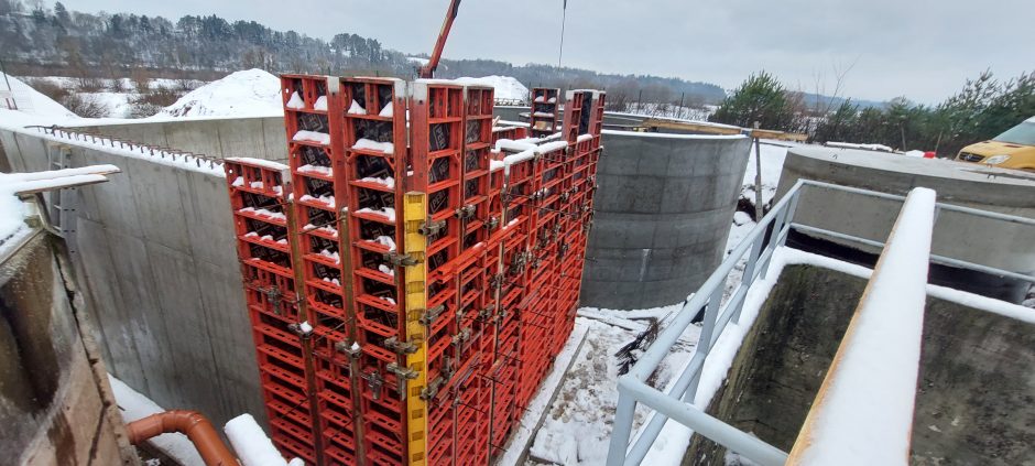 Surikiavę darbus „Giraitės vandenys“ laukia tinkamų orų