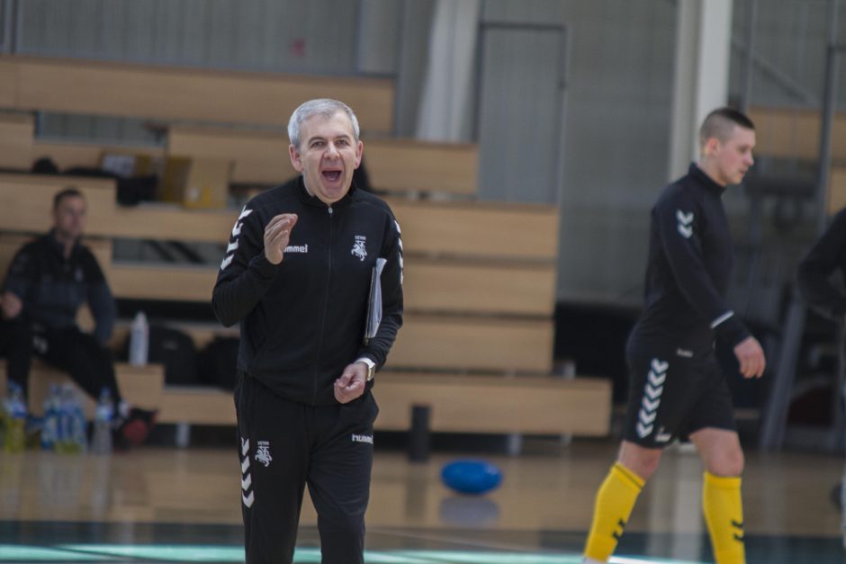 Lietuvos futsalo rinktinės treneris: mūsų laukia aukštos klasės varžovai