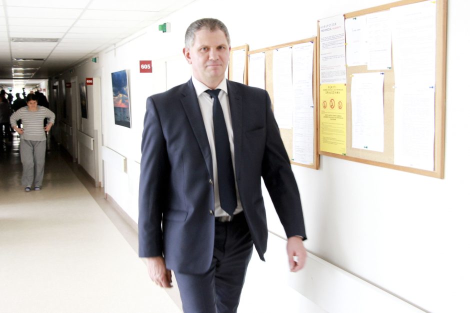 STT įtarimų sulaukęs Vilniaus ligoninės vadovas išėjo iš darbo