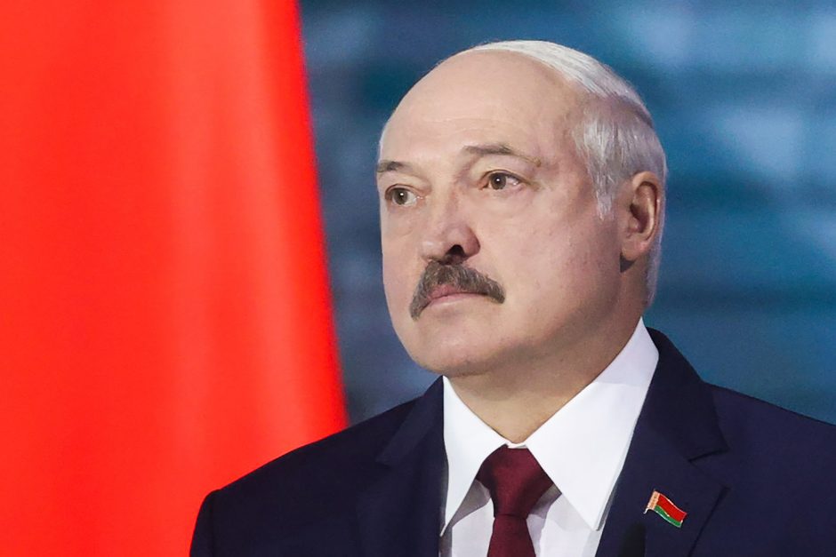 Baltarusijos prezidentas sako neleisiantis Minsko centre po rinkimų „uždegti laužo“