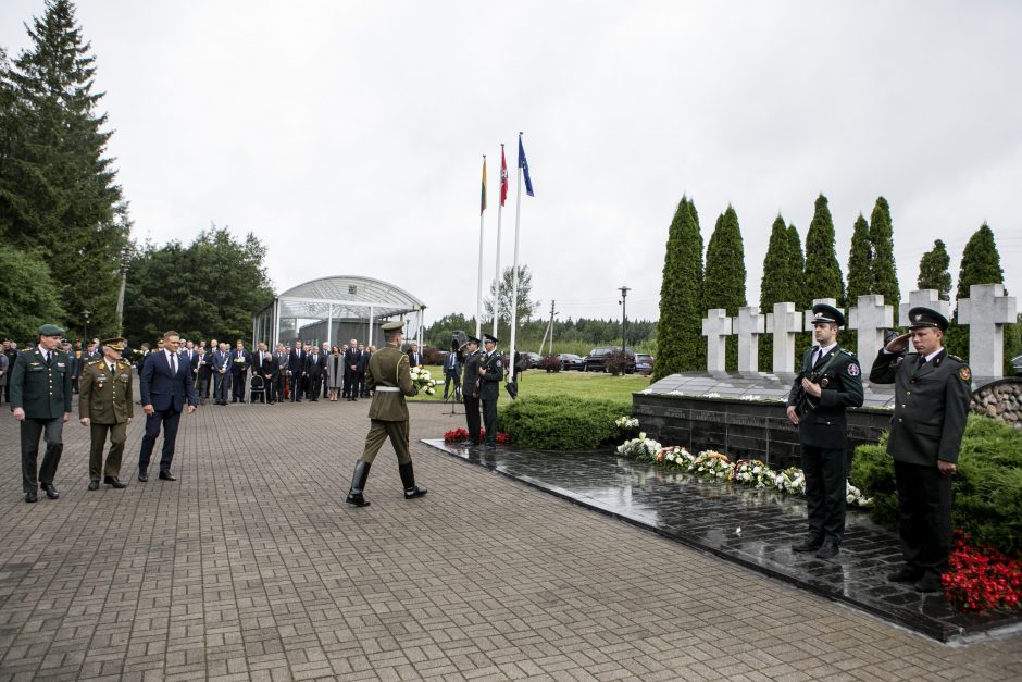 Atmintina diena siūloma įvertinti Medininkų tragedijos istorinę reikšmę