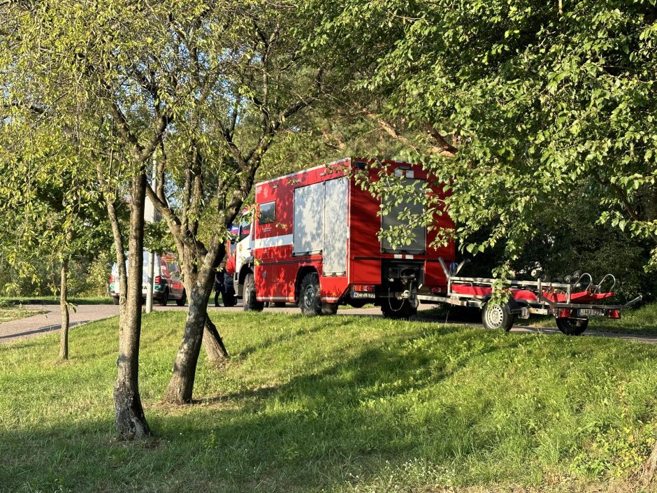 Pareigūnų sujudimas Panemunės paplūdimyje: ieškota besimaudžiusio neblaivaus vyro