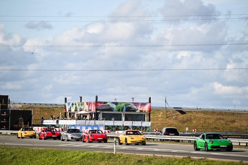 „Aurum 1006 km lenktynių“ trasoje – tik „Porsche“ automobiliai