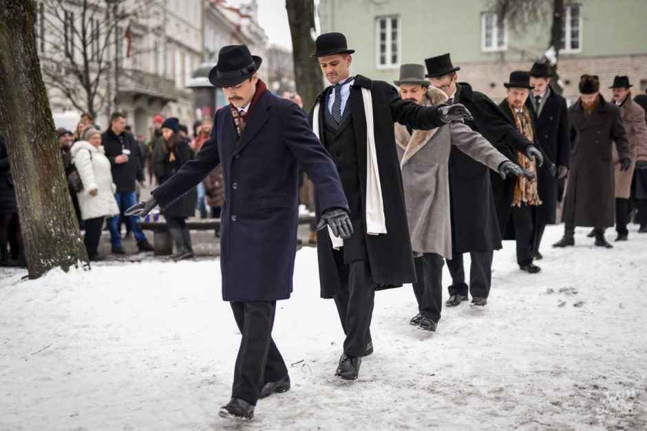 Vasario 16-ąją – teatralizuota signatarų eisena Vilniaus gatvėmis