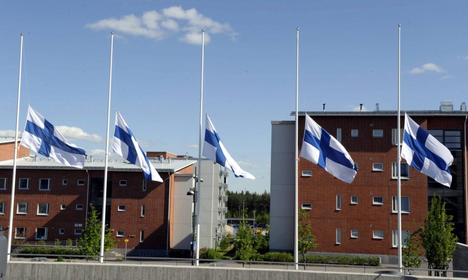 Suomija atšaukia kitąmet turėjusias vykti tarptautines karines pratybas