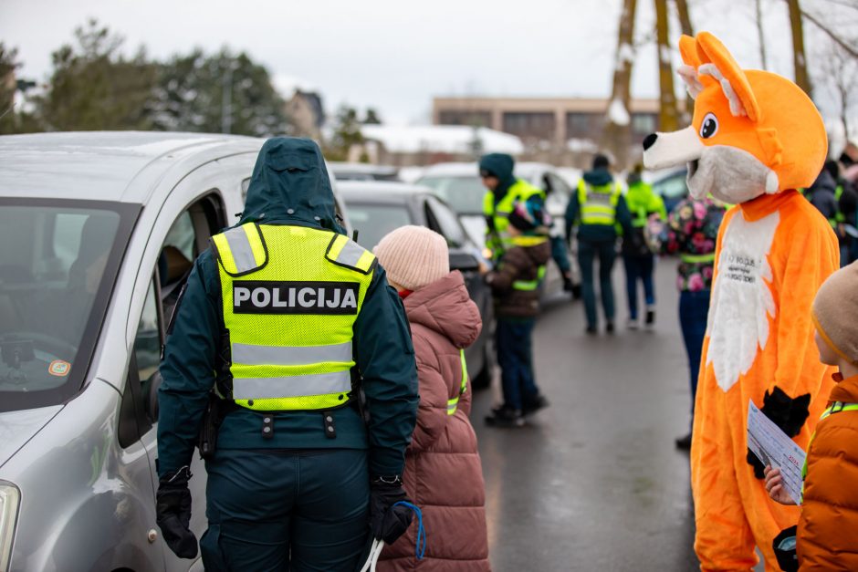 Uostamiestyje vyko akcija „Aš ir Tu – atsargūs, kai slidu“