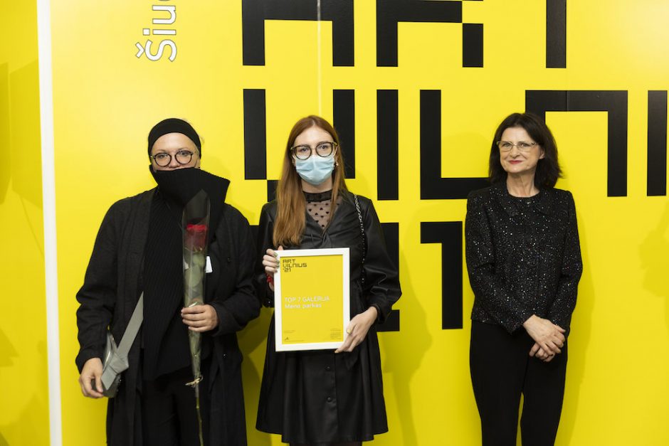 Penktadienio vakarą paaiškėjo geriausios meno mugės „ArtVilnius’21“ galerijos ir menininkai
