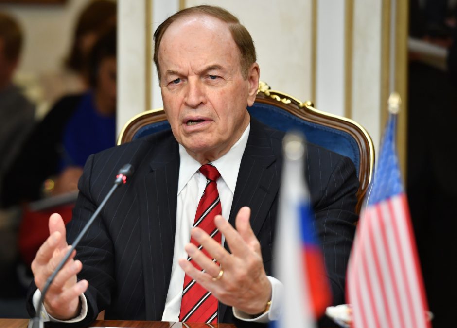 Amerikiečių senatorius: susitikimuose Maskvoje aptartas kišimasis į JAV rinkimus