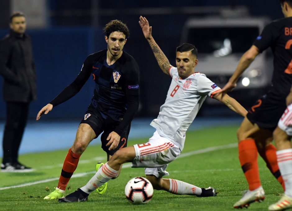 Kroatijos futbolininkai dramatiškai nugalėjo ispanus