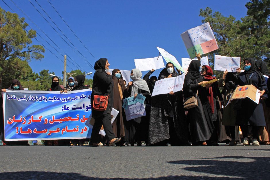 Afganistano Herato mieste per prieš talibus nukreiptą protestą žuvo du žmonės 