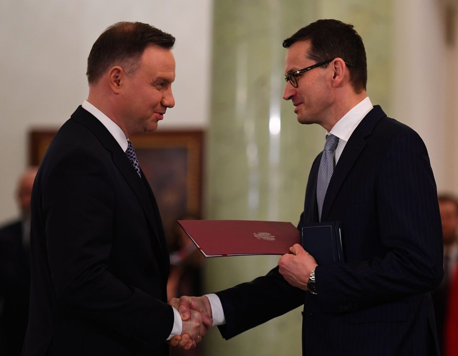 Prisaikdintas naujasis Lenkijos premjeras ir jo vyriausybė